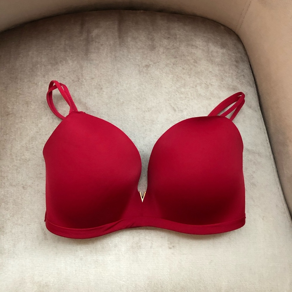 Victoria’s Secret Red Push-Up Bra